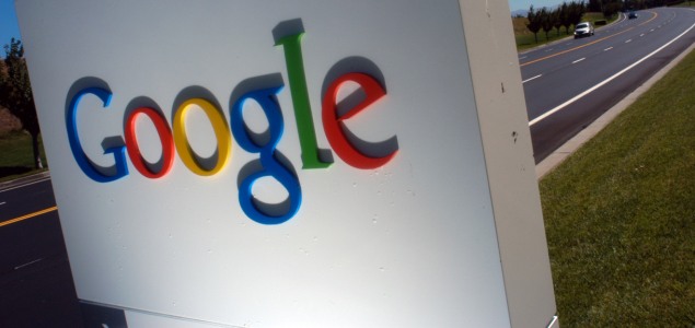El coche que no necesita conductor del Google chino circuló por Beijing con distintas condiciones de carretera